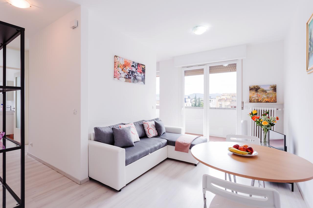 Bilocale Via Forni Apartment อูดิเน ภายนอก รูปภาพ